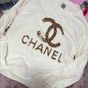 Gildan White Sweater with Leopard Print Design